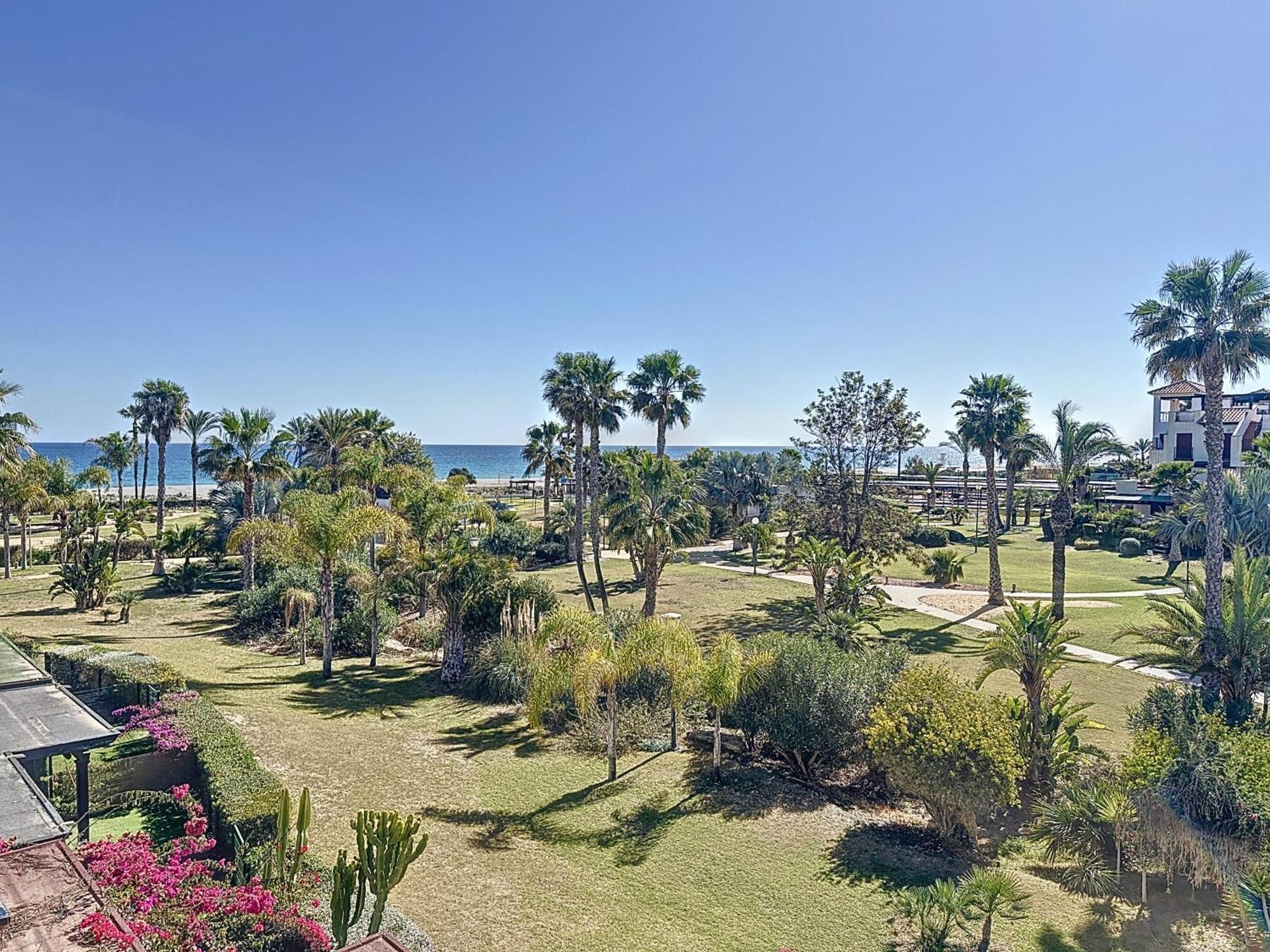 Vive Vera Rentals - Atico En 1º Linea Con Vistas Al Mar Luaran gambar